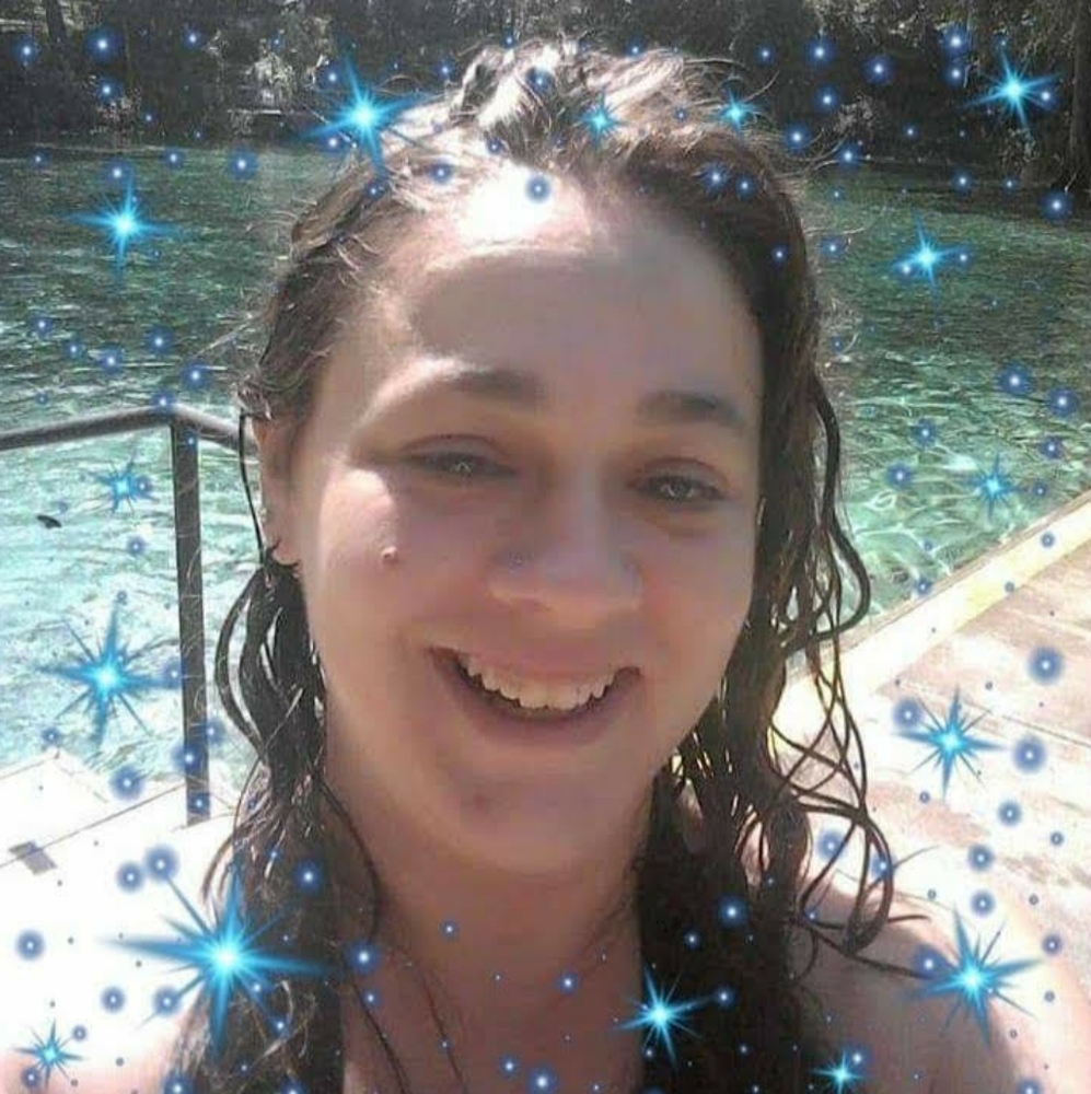 Meet your Posher, Sabrina